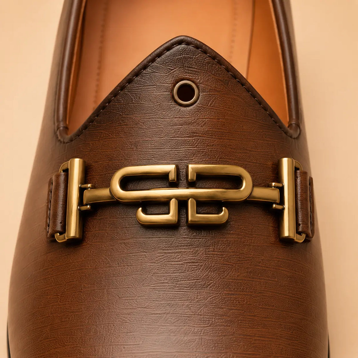 Signature Horsebit Men’s Cognac Leather Loafers – material and detail close-up